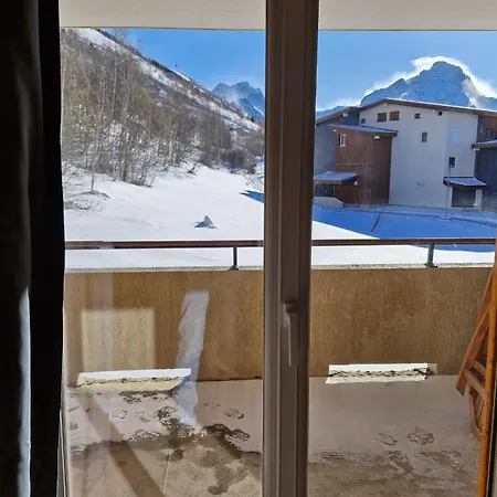 Apartment Cozy T1 With Balcony On The Snow Front