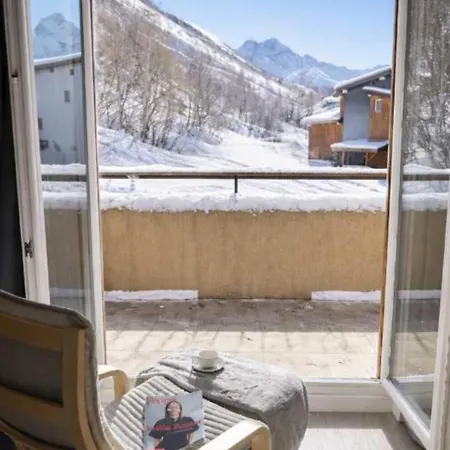 Cozy T1 With Balcony On The Snow Front Apartmán Les Deux Alpes